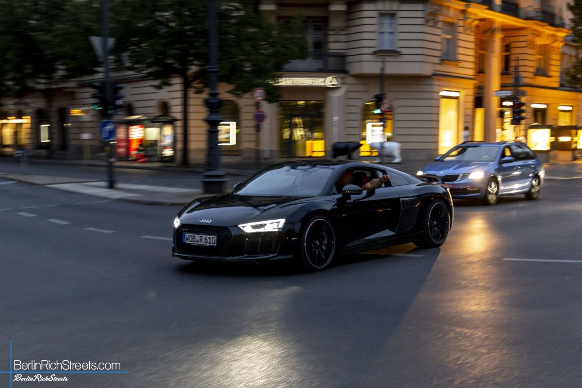Audi R8 V10 Plus Sport Edition (2016) spotted in Berlin — BerlinRichStreets